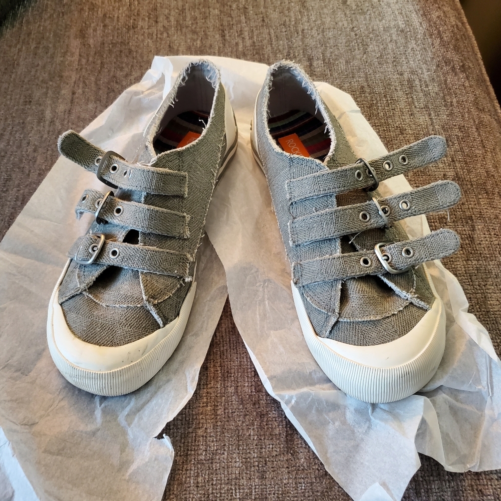 Womens Rocket Dog Buckle Shoes